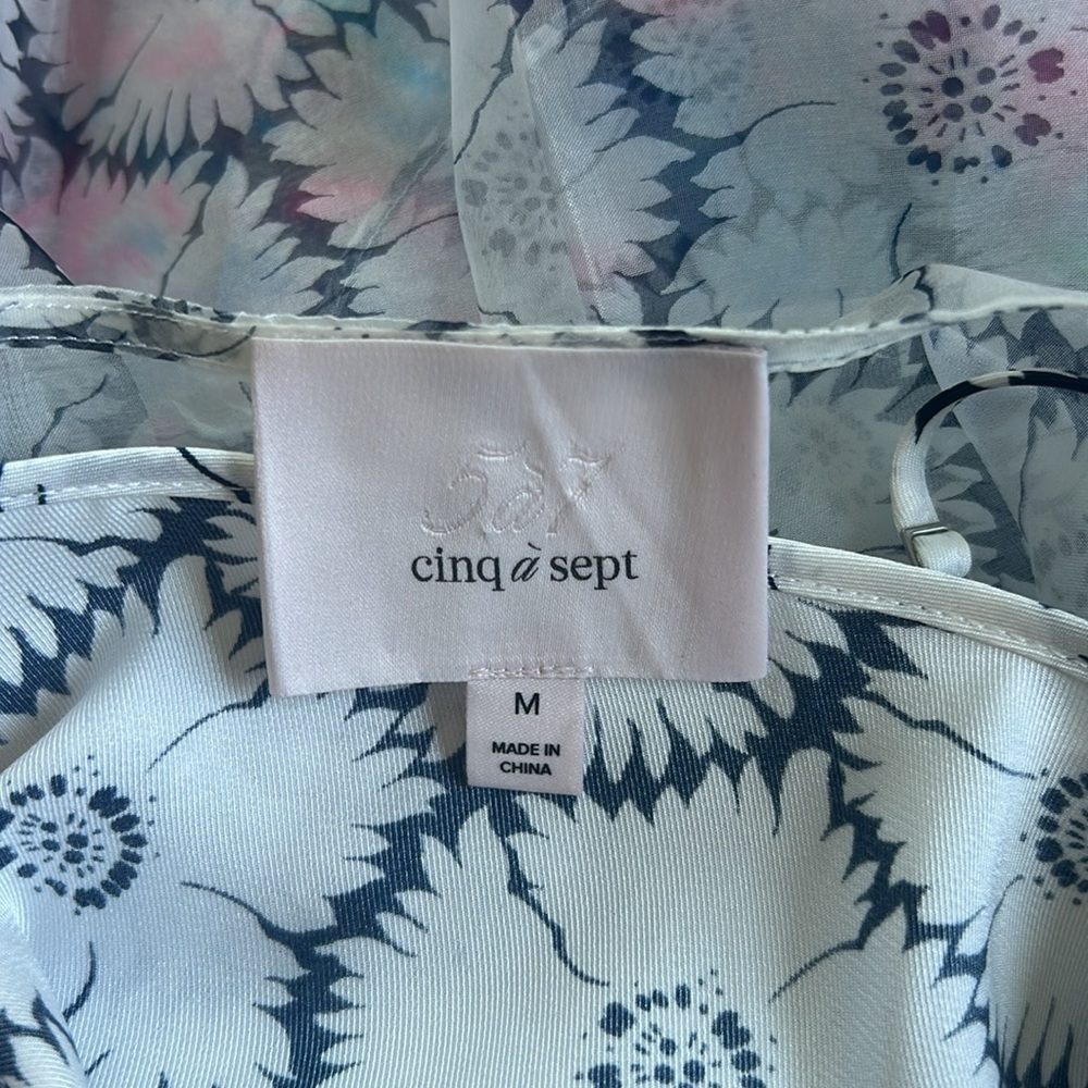 Cinq À Sept Esther Floral Ruffle Hem Sleeveless Silk Top Ivory/navy Size Medium - Picture 11 of 12